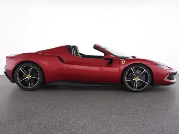 FERRARI 296 GTS ACC AUT Alcant. LM PDC SoundSys SportS.