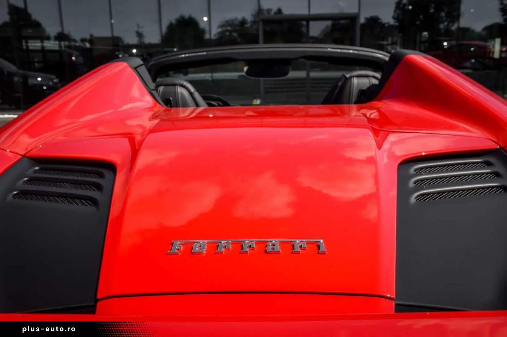 FERRARI F8 SPIDER 3.9 V8 Only 9500 KM! Extended Warranty