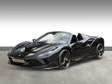 FERRARI F 8 Spider   Carbon   Racing Sitz  Carplay