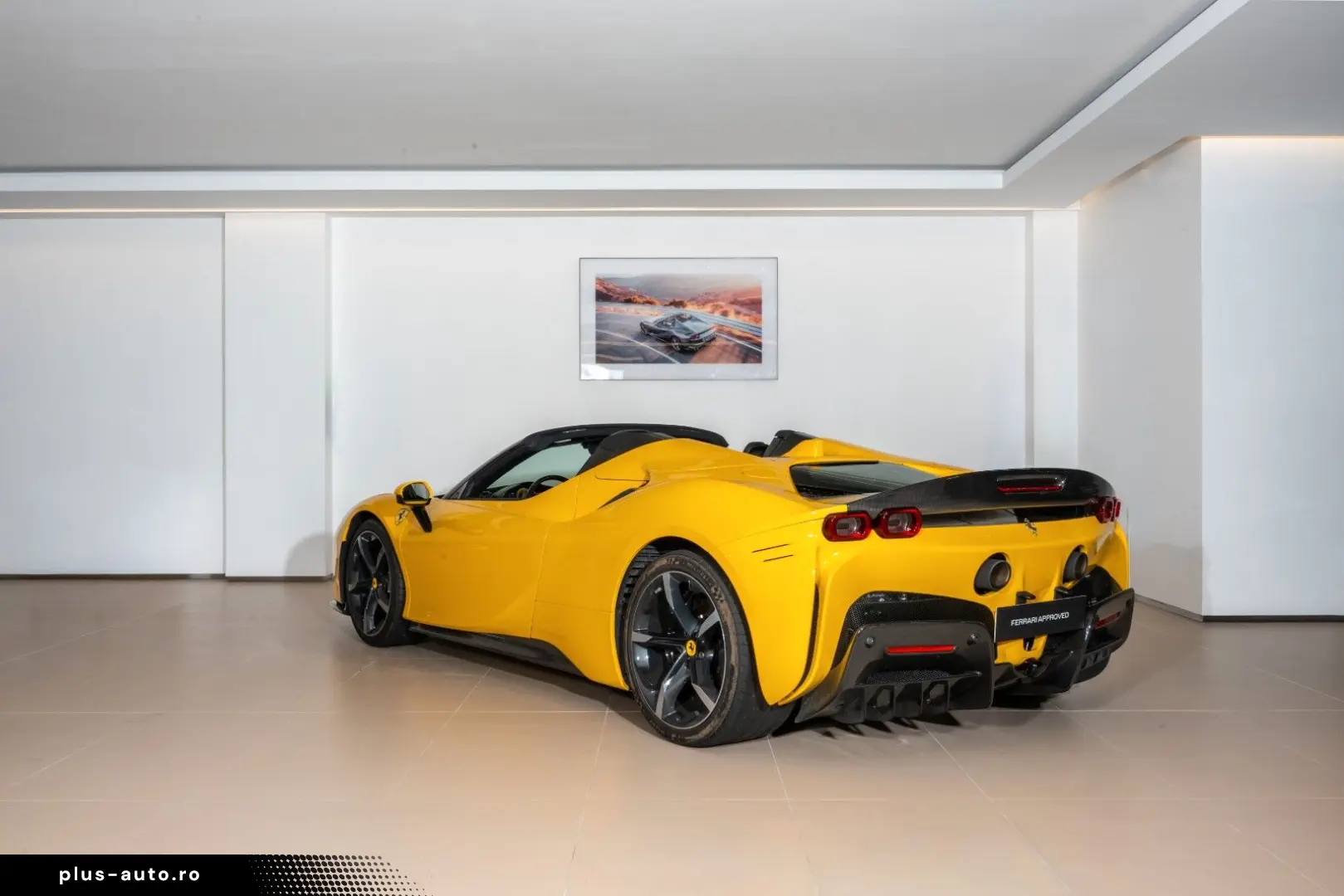 FERRARI SF90