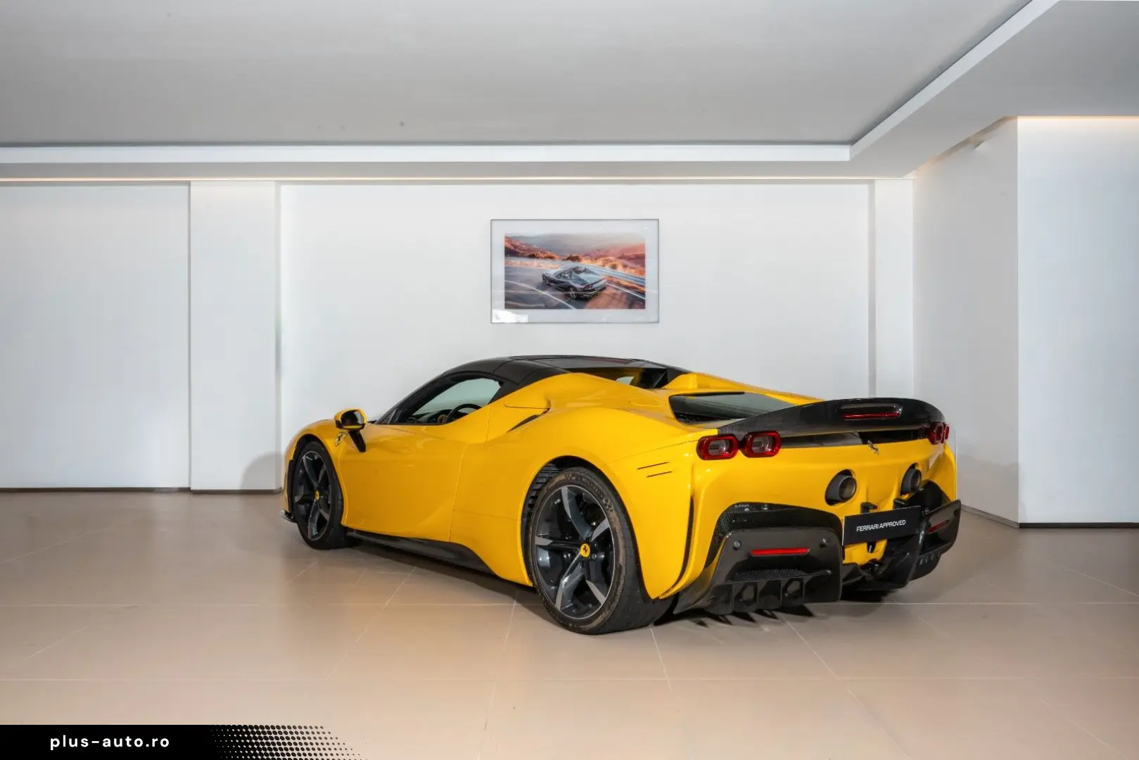 FERRARI SF90