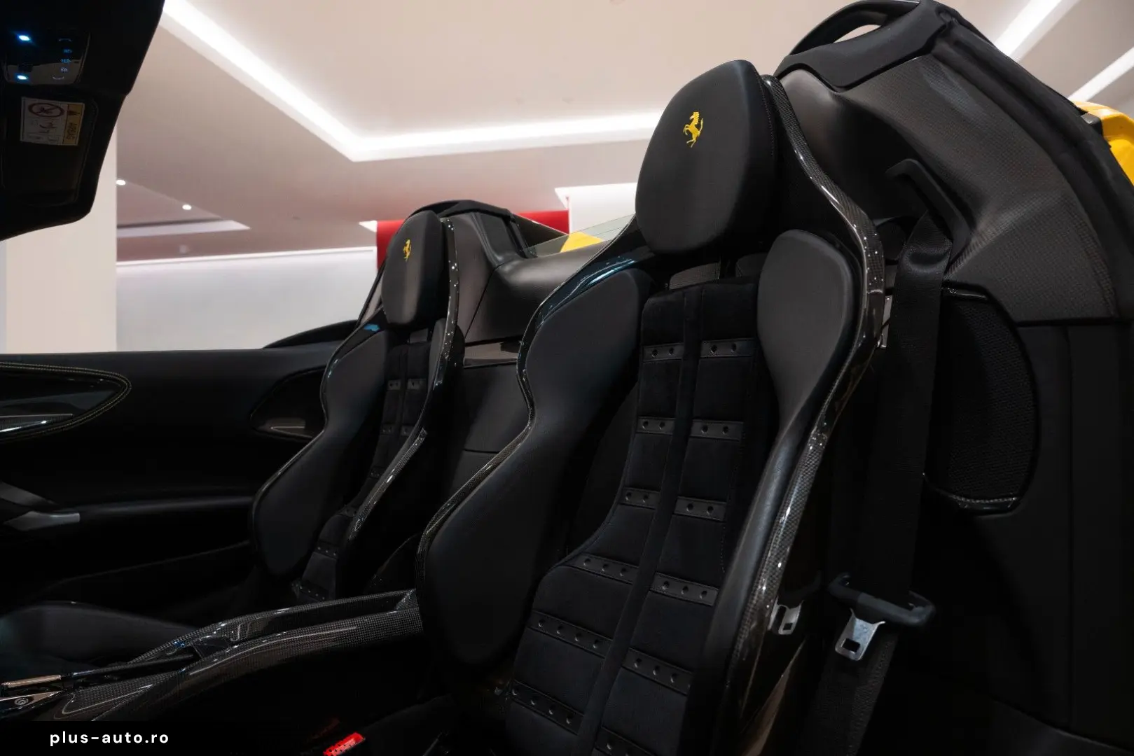 FERRARI SF90