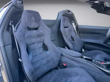FERRARI 812 GTS Atelier Mwst