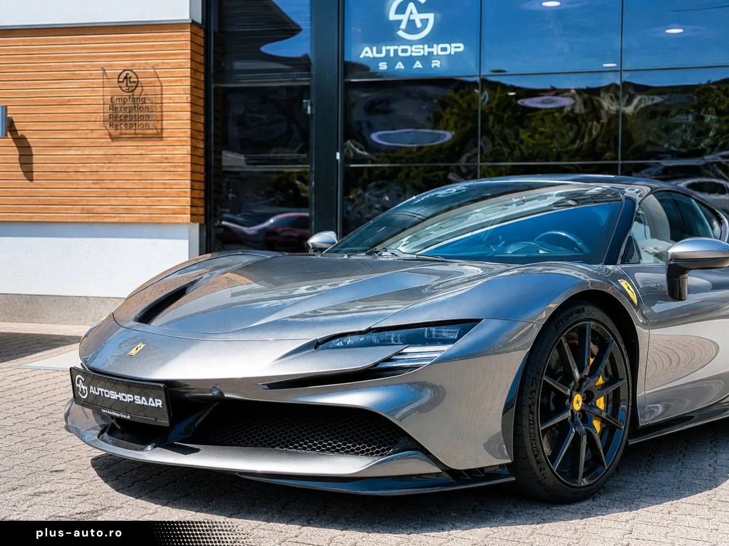 FERRARI SF90 Assetto Fiorano 2 Ton Carbon Rims Garantie