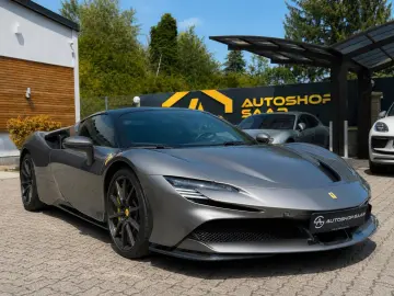 FERRARI SF90 Assetto Fiorano 2 Ton Carbon Rims Garantie