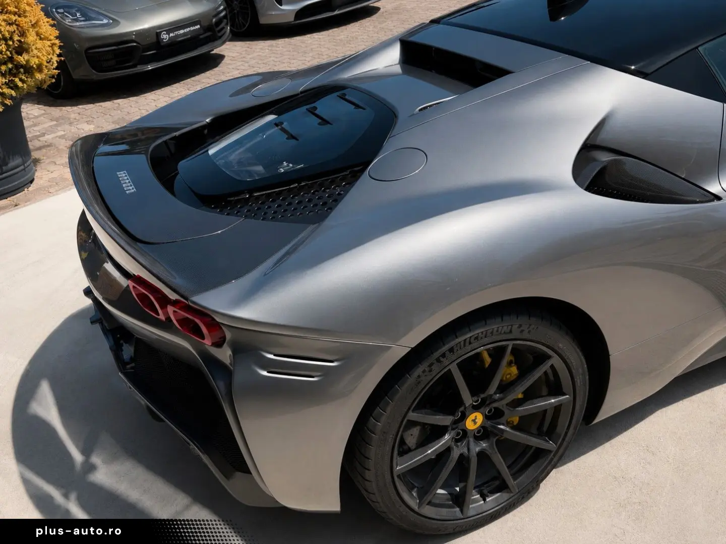FERRARI SF90 Assetto Fiorano 2 Ton Carbon Rims Garantie
