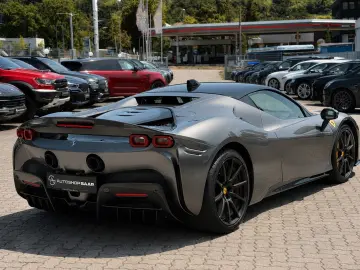 FERRARI SF90 Assetto Fiorano 2 Ton Carbon Rims Garantie