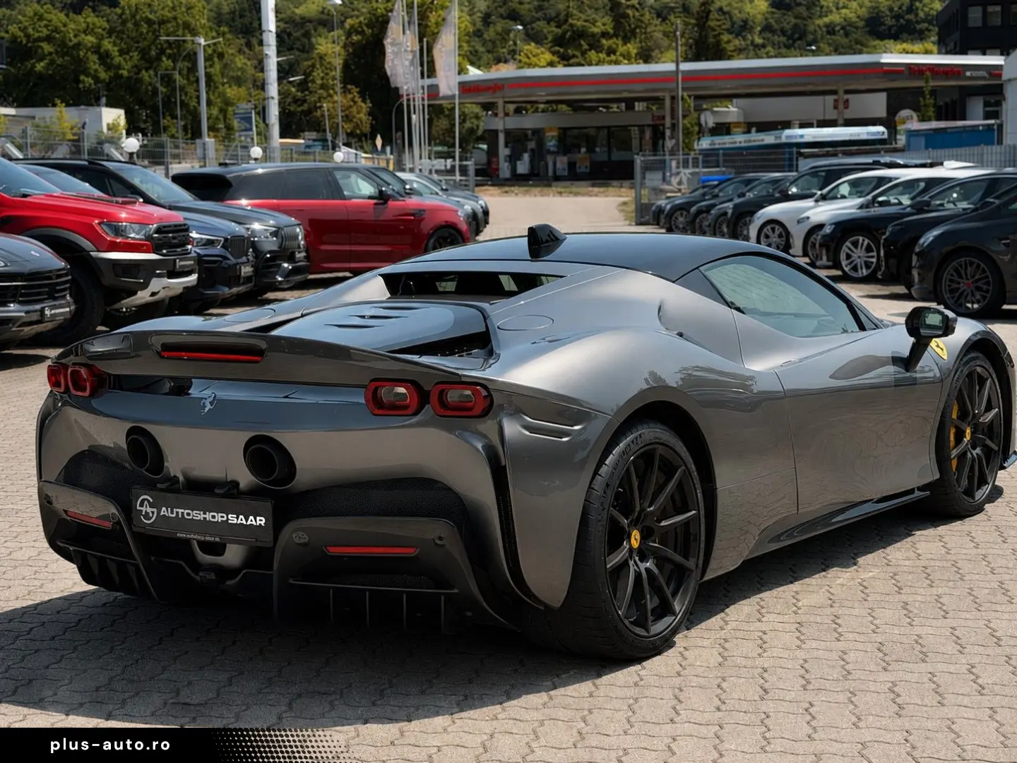 FERRARI SF90 Assetto Fiorano 2 Ton Carbon Rims Garantie