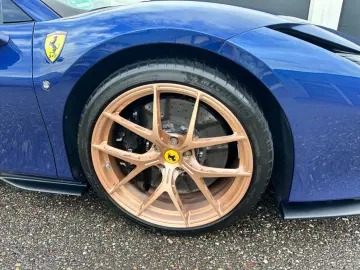 FERRARI F8 Spider Carbon ADAS JBL Lift Diamond Stiching