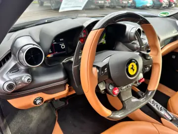 FERRARI F8 Spider Carbon ADAS JBL Lift Diamond Stiching