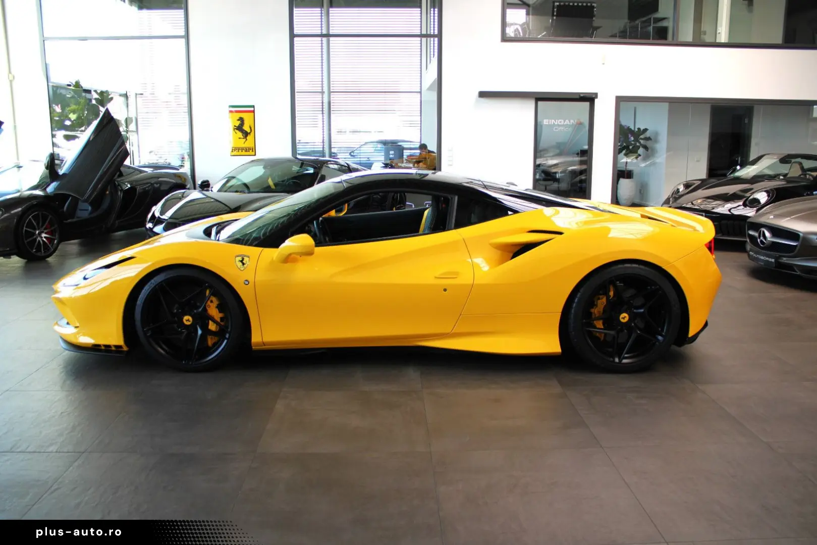 FERRARI F8 TRIBUTO COUPE CARBON RACING-SEATS LIFT JBL