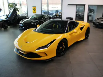 FERRARI F8 TRIBUTO COUPE CARBON RACING-SEATS LIFT JBL