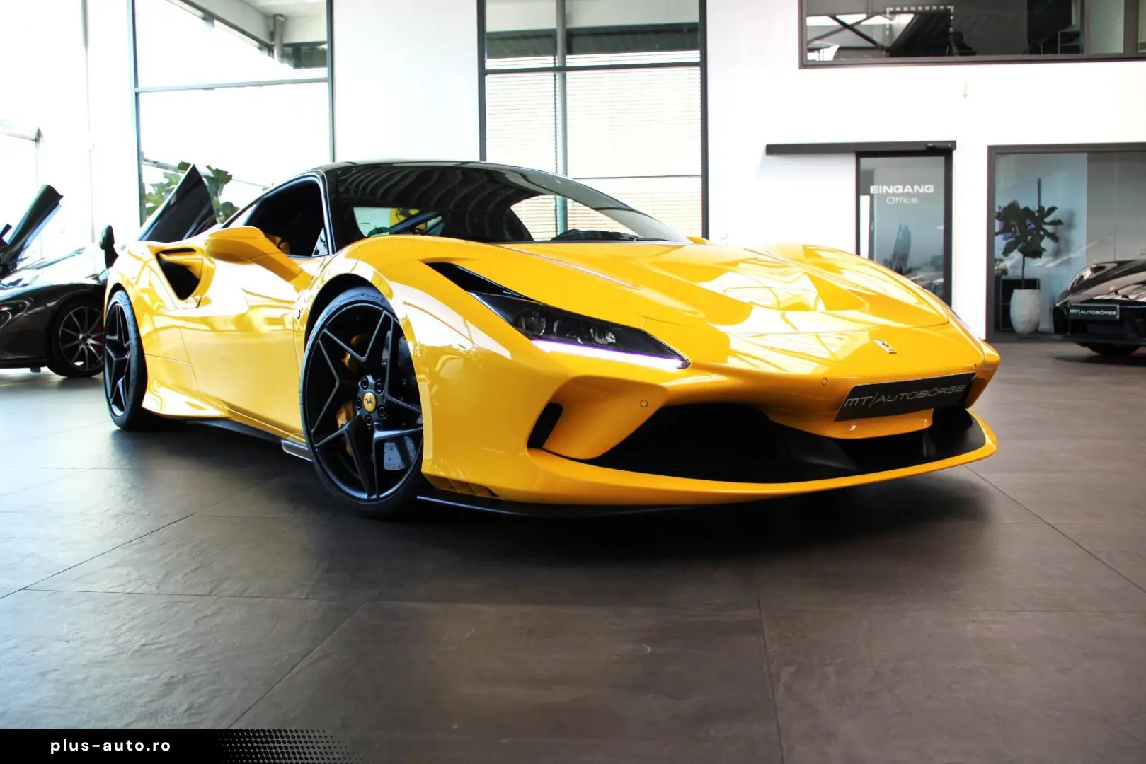 FERRARI F8 TRIBUTO COUPE CARBON RACING-SEATS LIFT JBL
