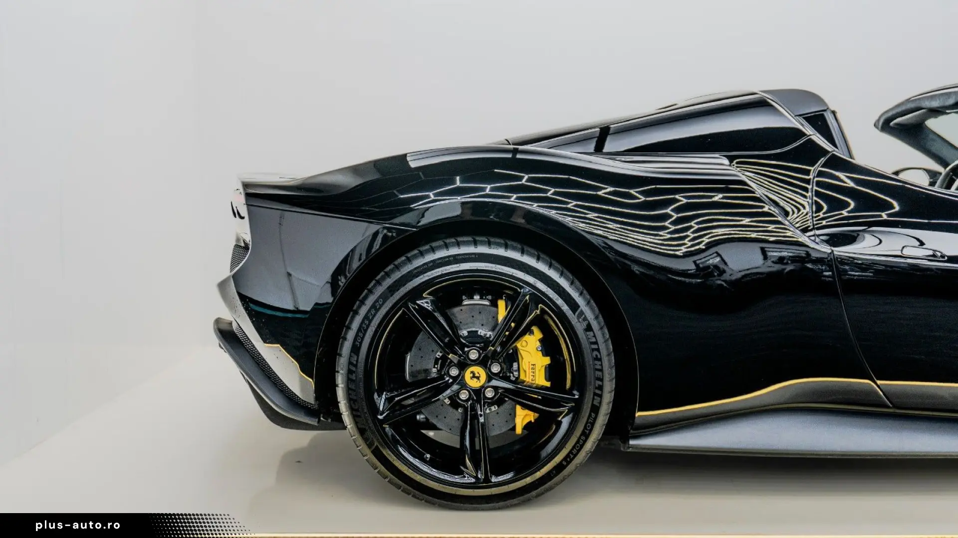 FERRARI 296 GTS 2024 — imagine 3