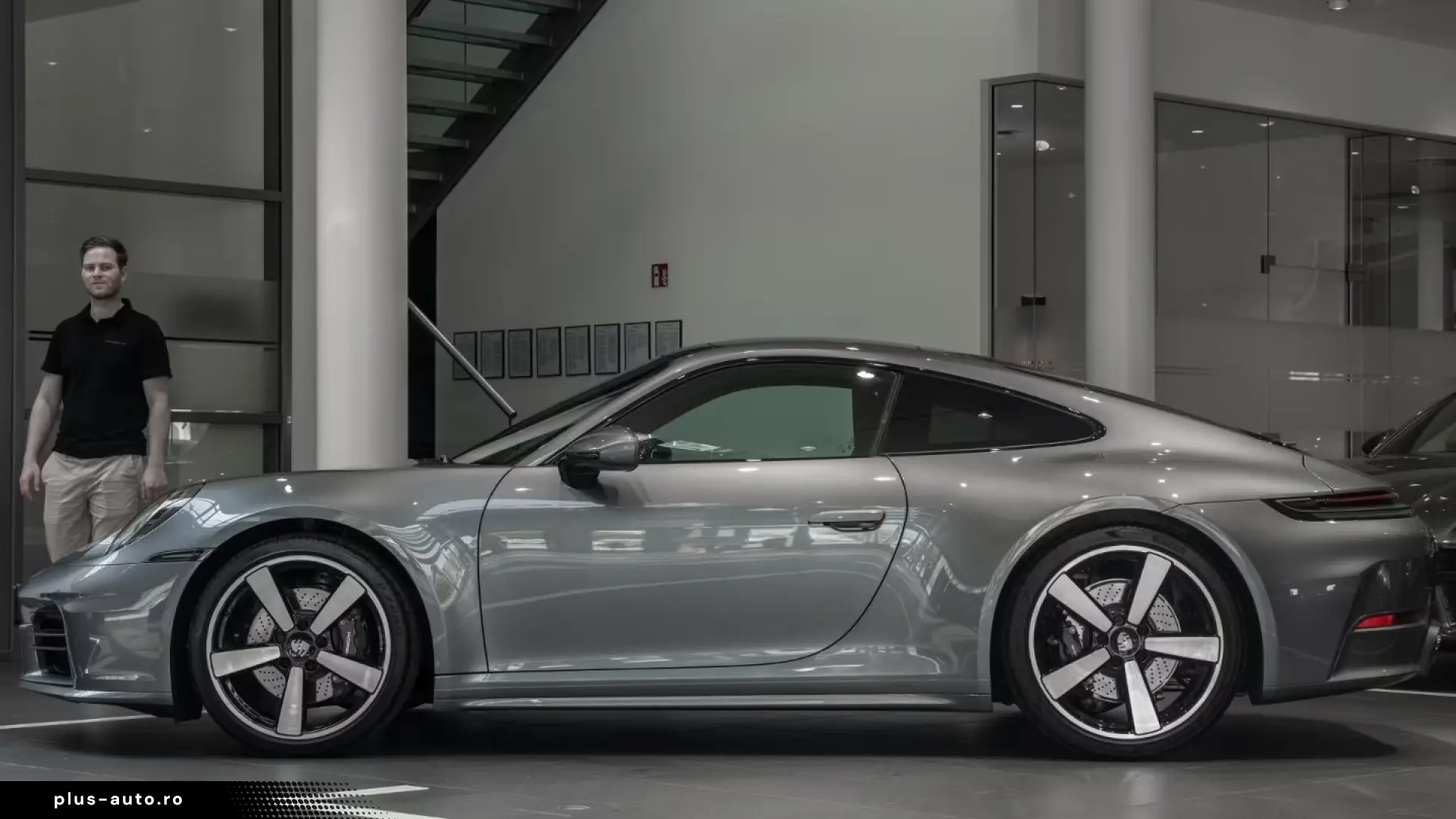 Porsche 992 911 Carrera Sitzbelüftung Sportabgas BOSE