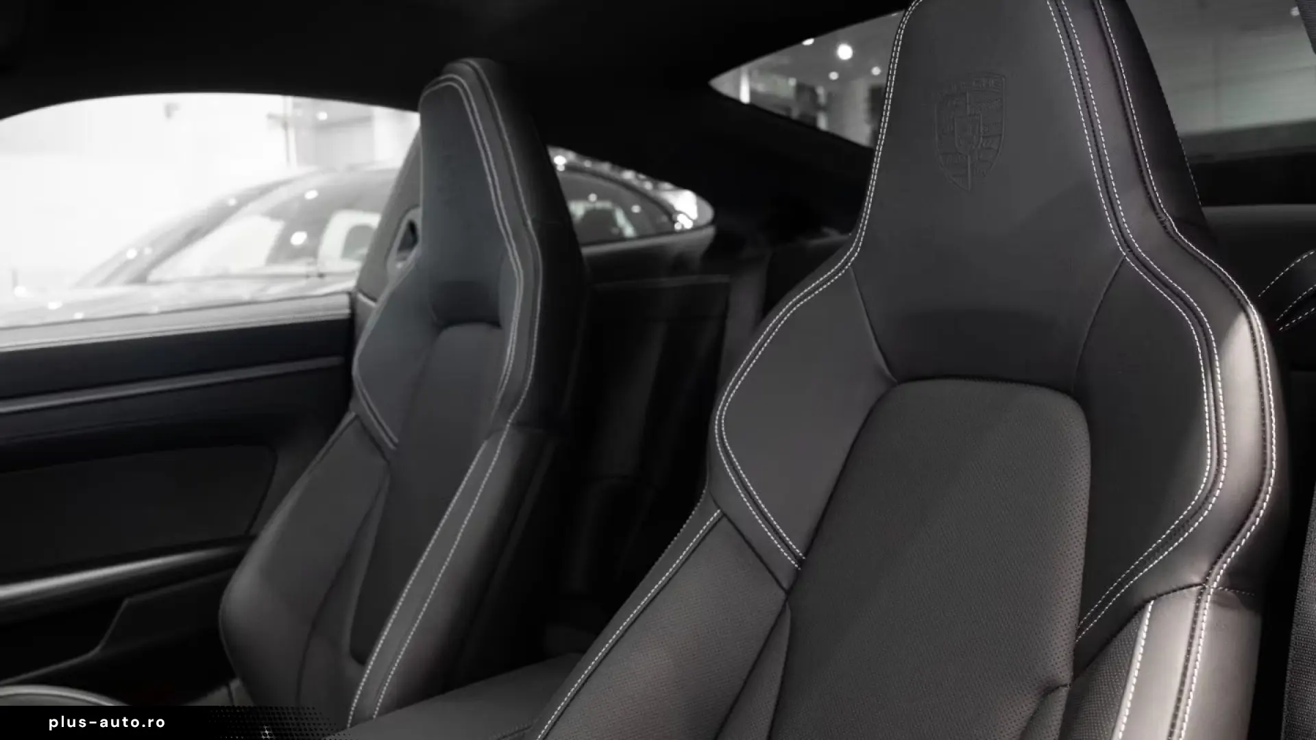 Porsche 992 911 Carrera Sitzbelüftung Sportabgas BOSE