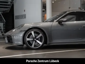 Porsche 992 911 Carrera Sitzbelüftung Sportabgas BOSE