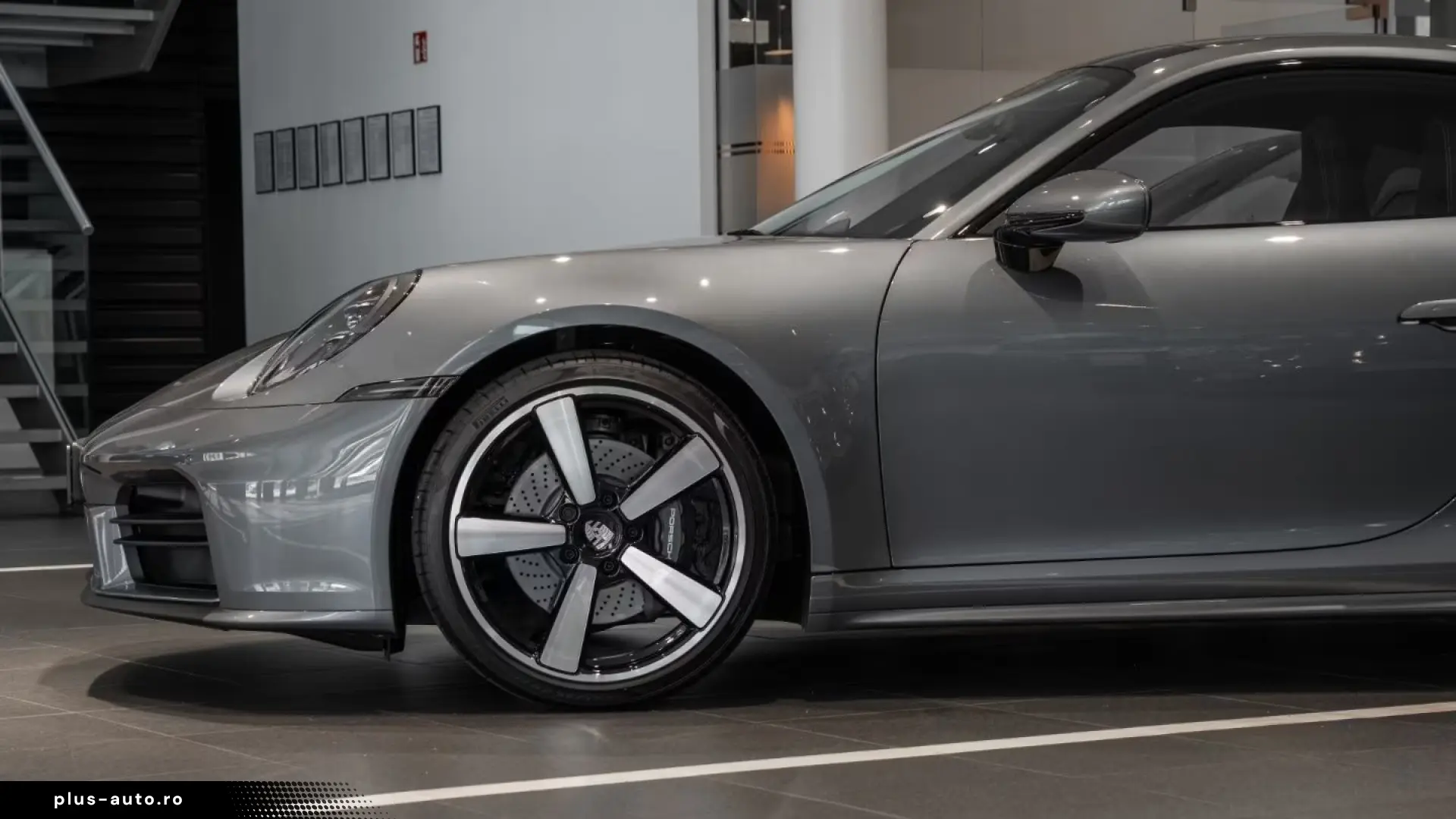 Porsche 992 911 Carrera Sitzbelüftung Sportabgas BOSE