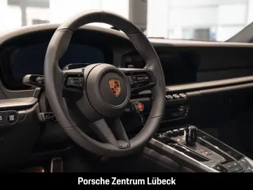 Porsche 992 911 Carrera Sitzbelüftung Sportabgas BOSE