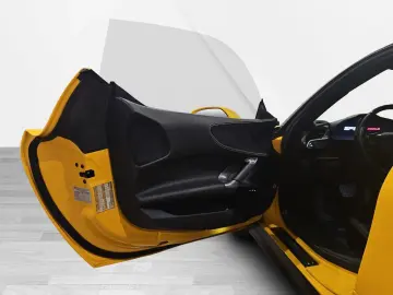 FERRARI SF90 STRADALE LIFT ADAS JBL SURRVIEW CARBON