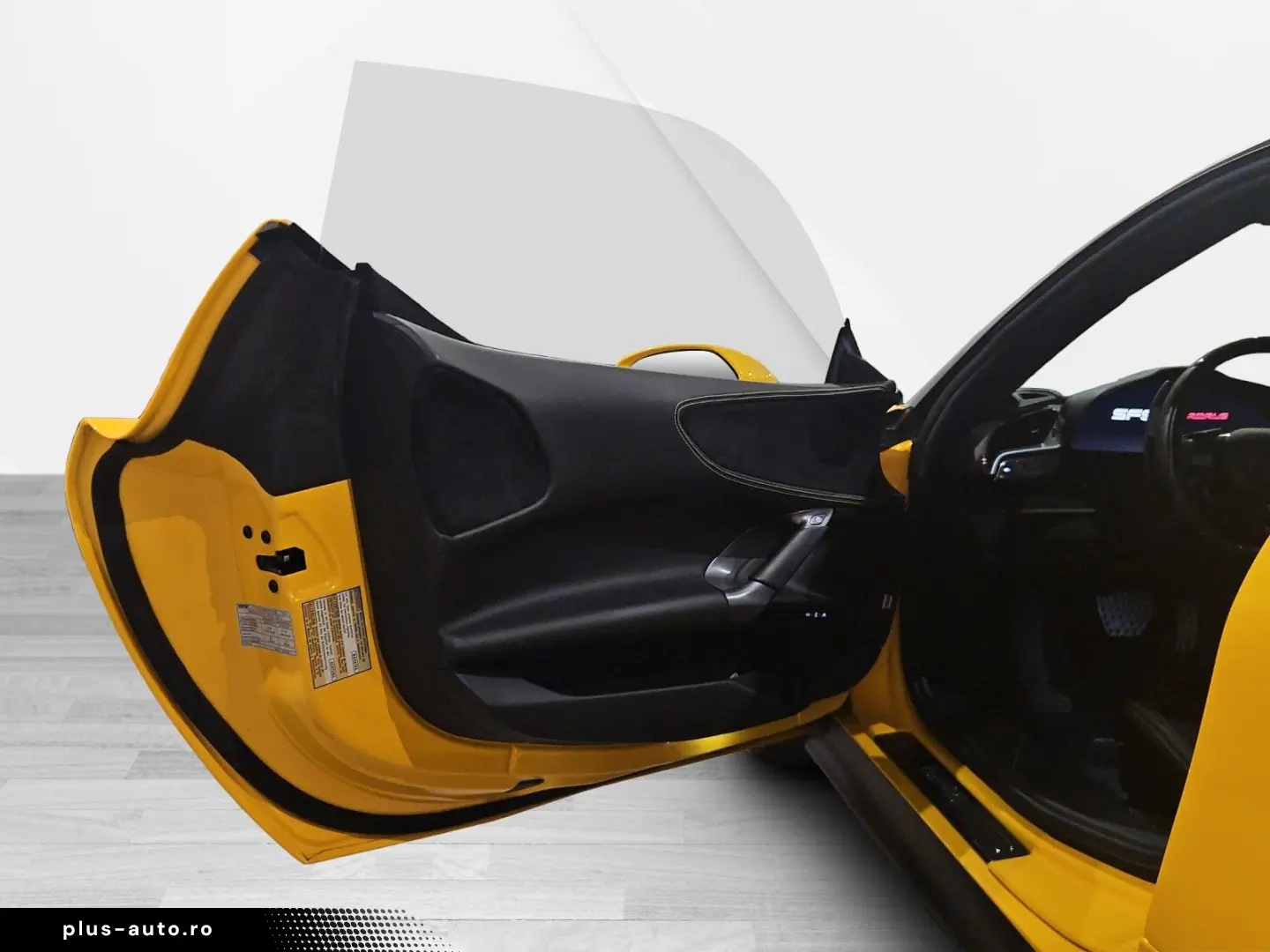 FERRARI SF90 STRADALE LIFT ADAS JBL SURRVIEW CARBON