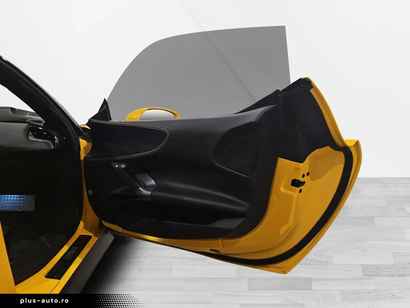 FERRARI SF90 STRADALE LIFT ADAS JBL SURRVIEW CARBON