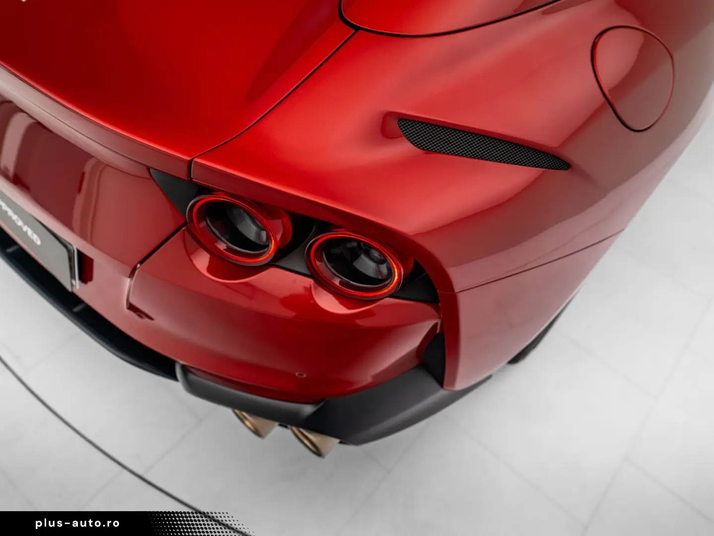 FERRARI 812 GTS - ROSSO FIORANO - FERRARI HAMBURG