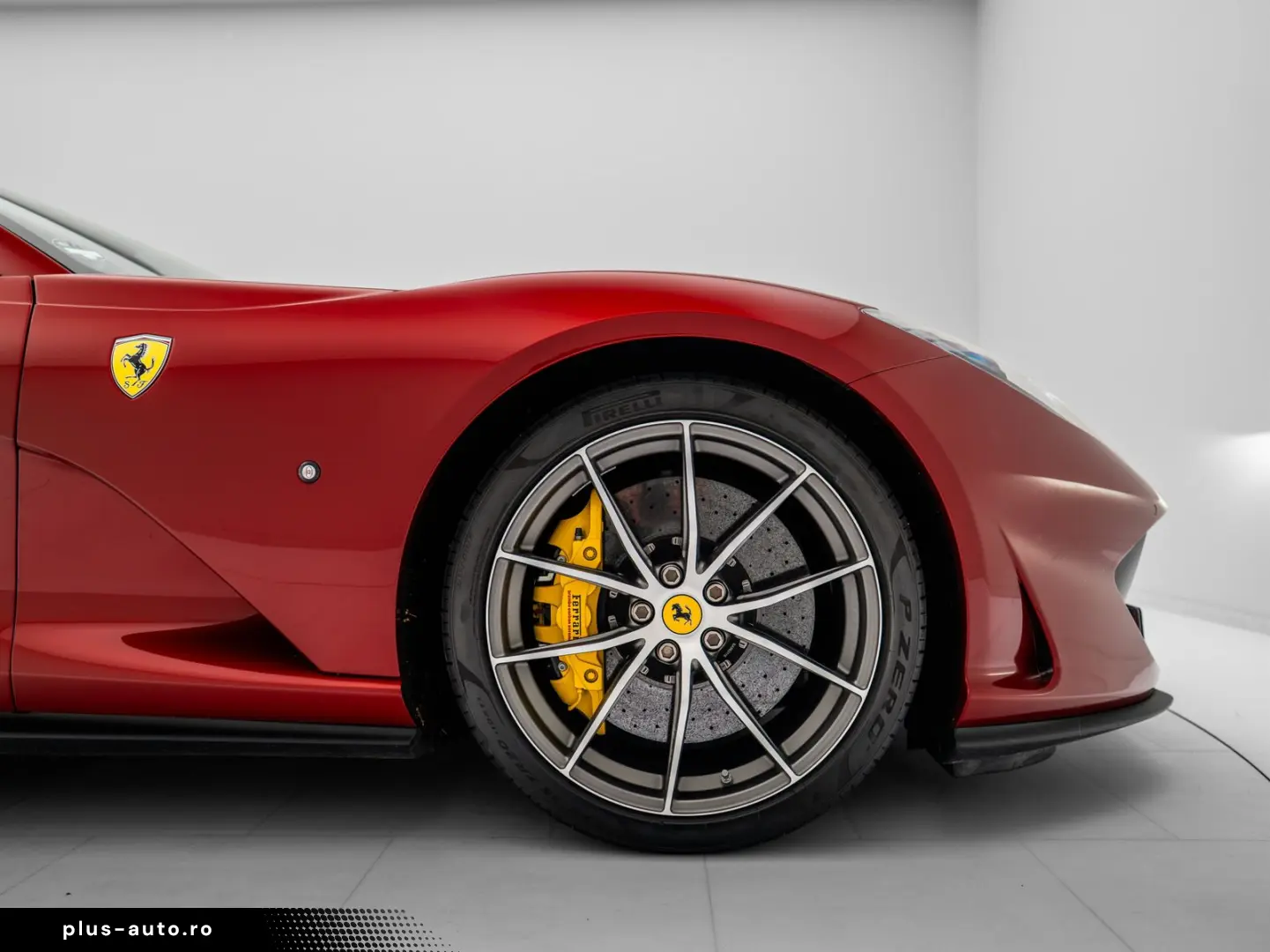 FERRARI 812 GTS - ROSSO FIORANO - FERRARI HAMBURG