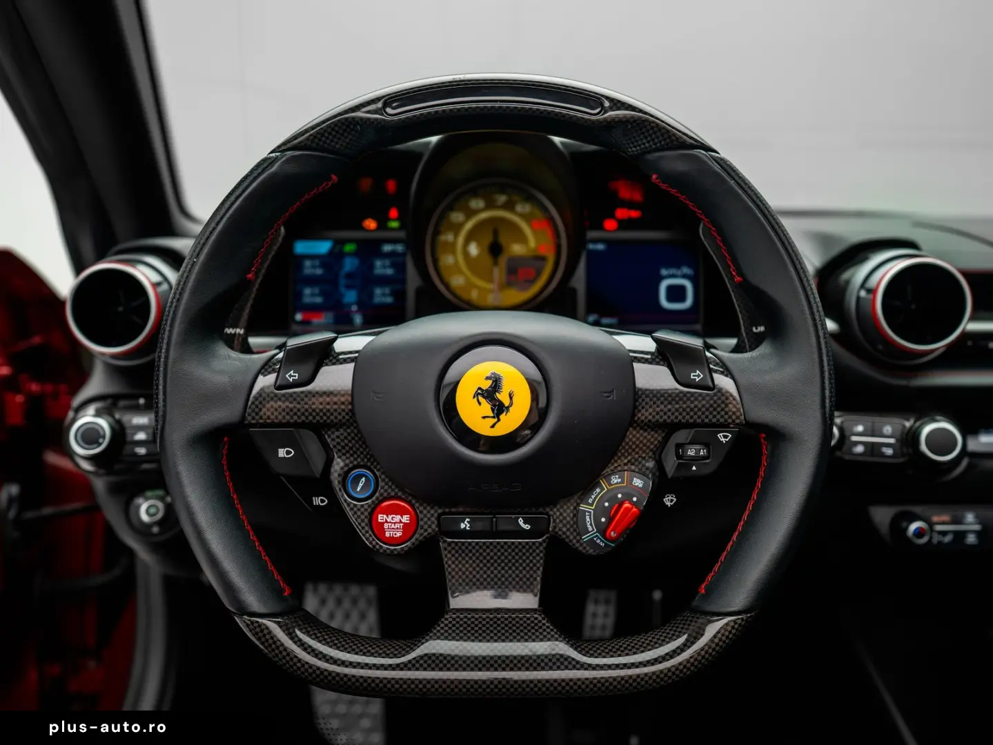 FERRARI 812 GTS - ROSSO FIORANO - FERRARI HAMBURG