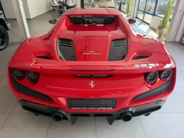 FERRARI F8 SPIDER CARBON NOVITEC PPF LIFT MAINTENANCE