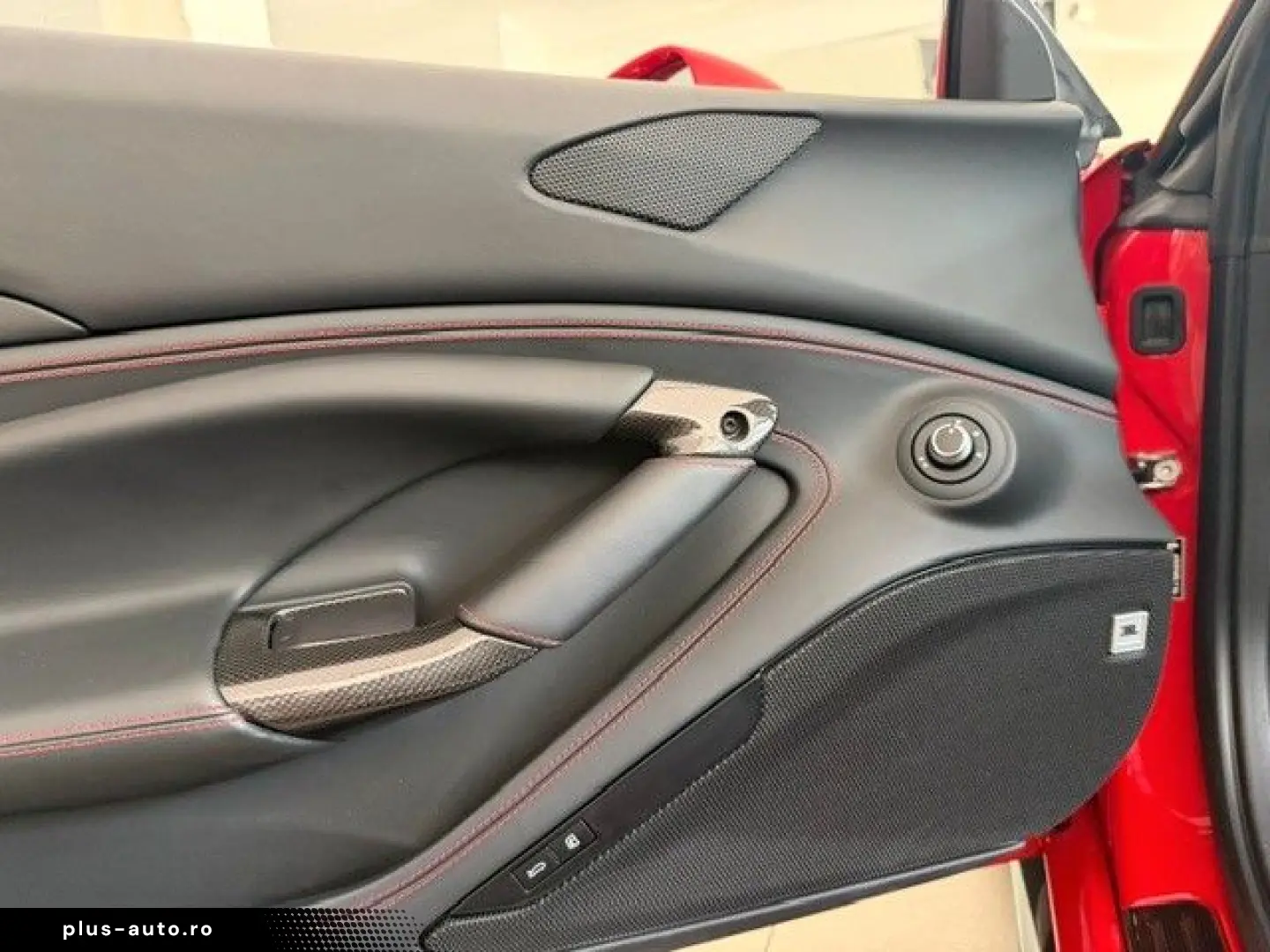 FERRARI F8 SPIDER CARBON NOVITEC PPF LIFT MAINTENANCE
