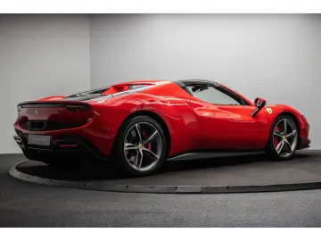 FERRARI 296 gts 3.0 V6 830 GTS