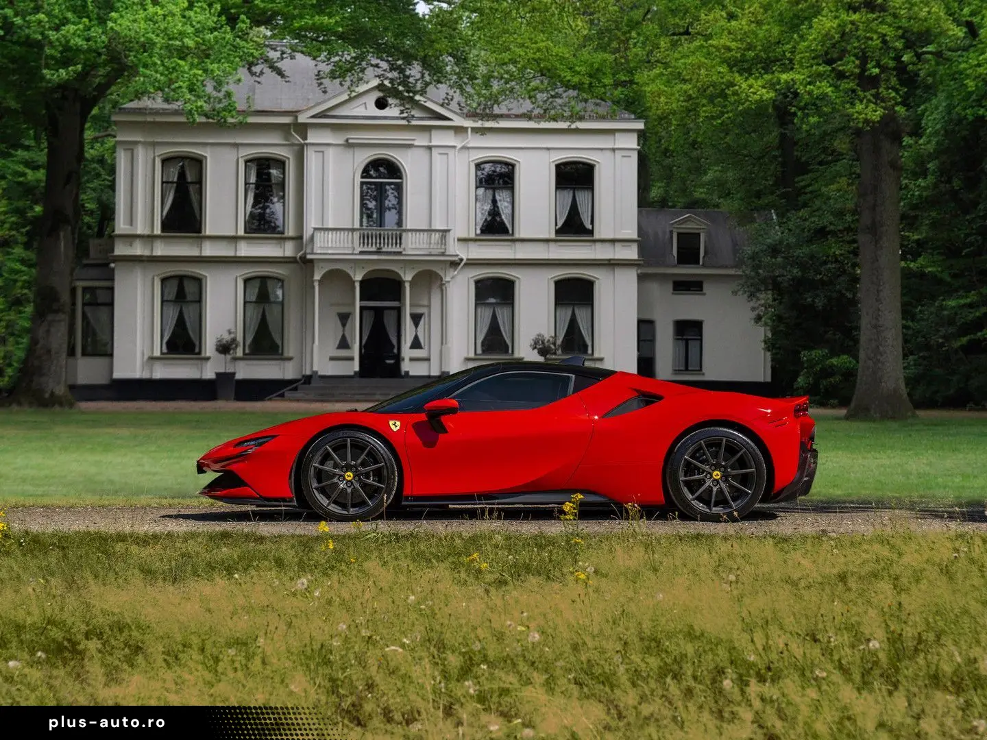 FERRARI SF90 Stradale 4.0 V8   Warranty 09-2027   Full c
