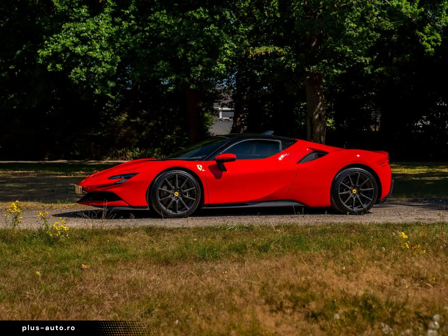 FERRARI SF90 Stradale 4.0 V8   Warranty 09-2027   Full c