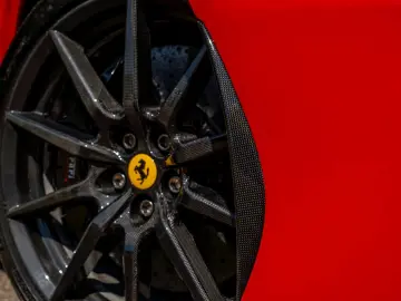 FERRARI SF90 Stradale 4.0 V8   Warranty 09-2027   Full c