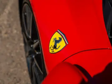 FERRARI SF90 Stradale 4.0 V8   Warranty 09-2027   Full c