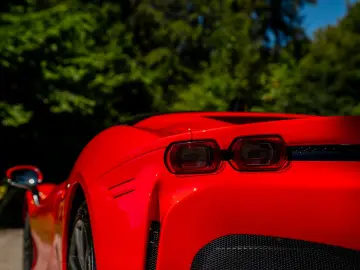 FERRARI SF90 Stradale 4.0 V8   Warranty 09-2027   Full c