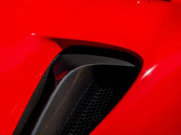 FERRARI SF90 Stradale 4.0 V8   Warranty 09-2027   Full c