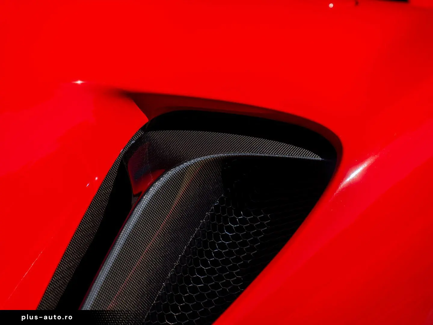 FERRARI SF90 Stradale 4.0 V8   Warranty 09-2027   Full c