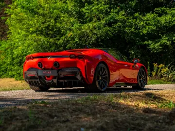 FERRARI SF90 Stradale 4.0 V8   Warranty 09-2027   Full c