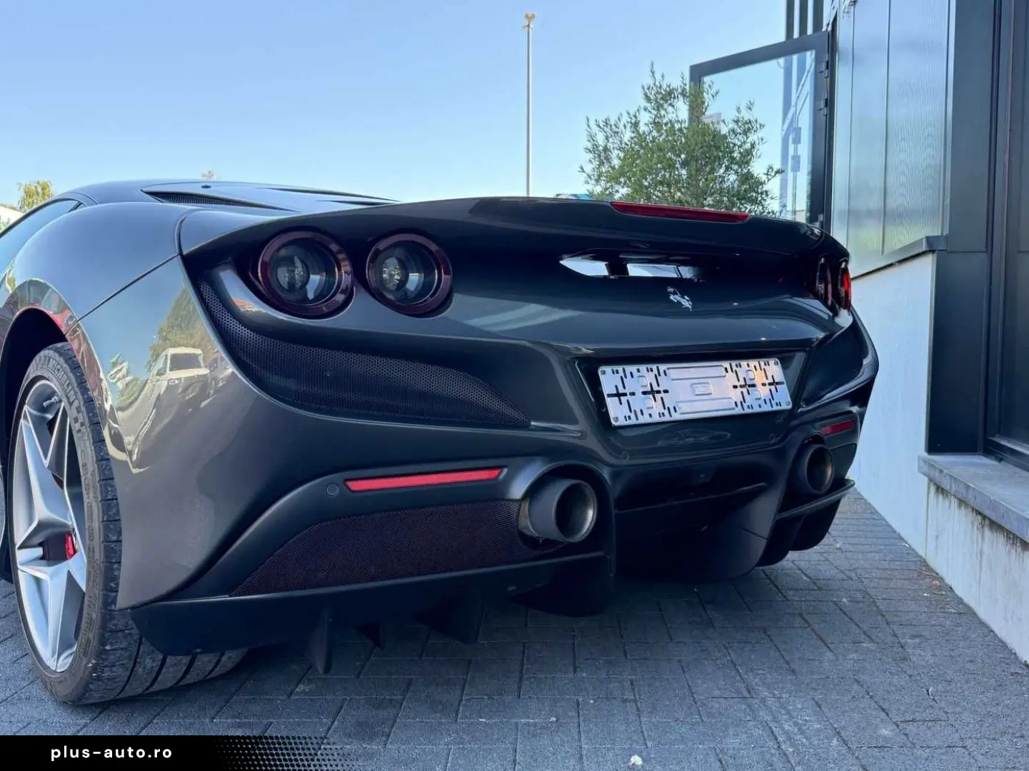 FERRARI F8 Tributo PPF l Matt carbon l Race seats l Ferr
