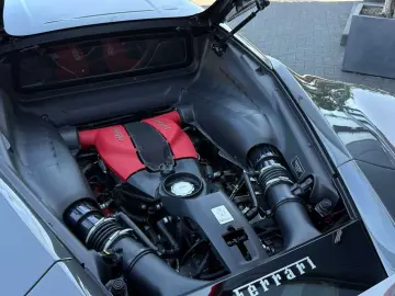 FERRARI F8 Tributo PPF l Matt carbon l Race seats l Ferr