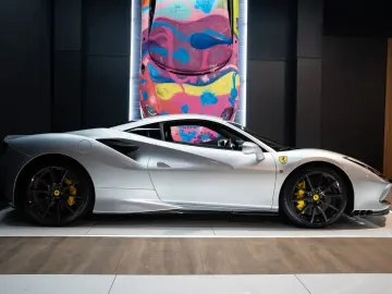 FERRARI F8 Tributo Coupé DCT
