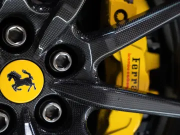 FERRARI F8 Tributo Coupé DCT