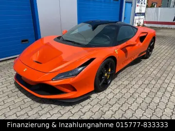 FERRARI F8 Tributo Tailor Made Garantie Capristo