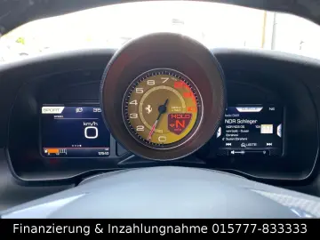 FERRARI F8 Tributo Tailor Made Garantie Capristo