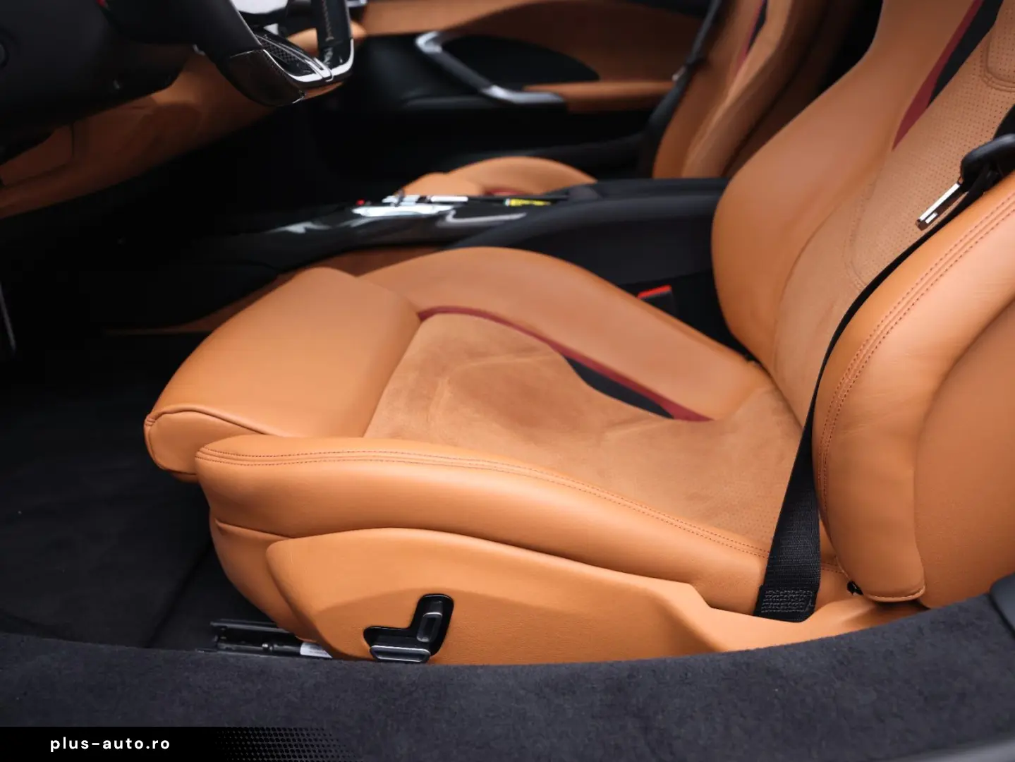 FERRARI 296 GTB      Ferrari Frankfurt