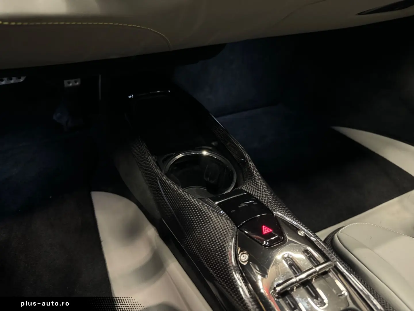 FERRARI 296 GTB 2024 — imagine 28