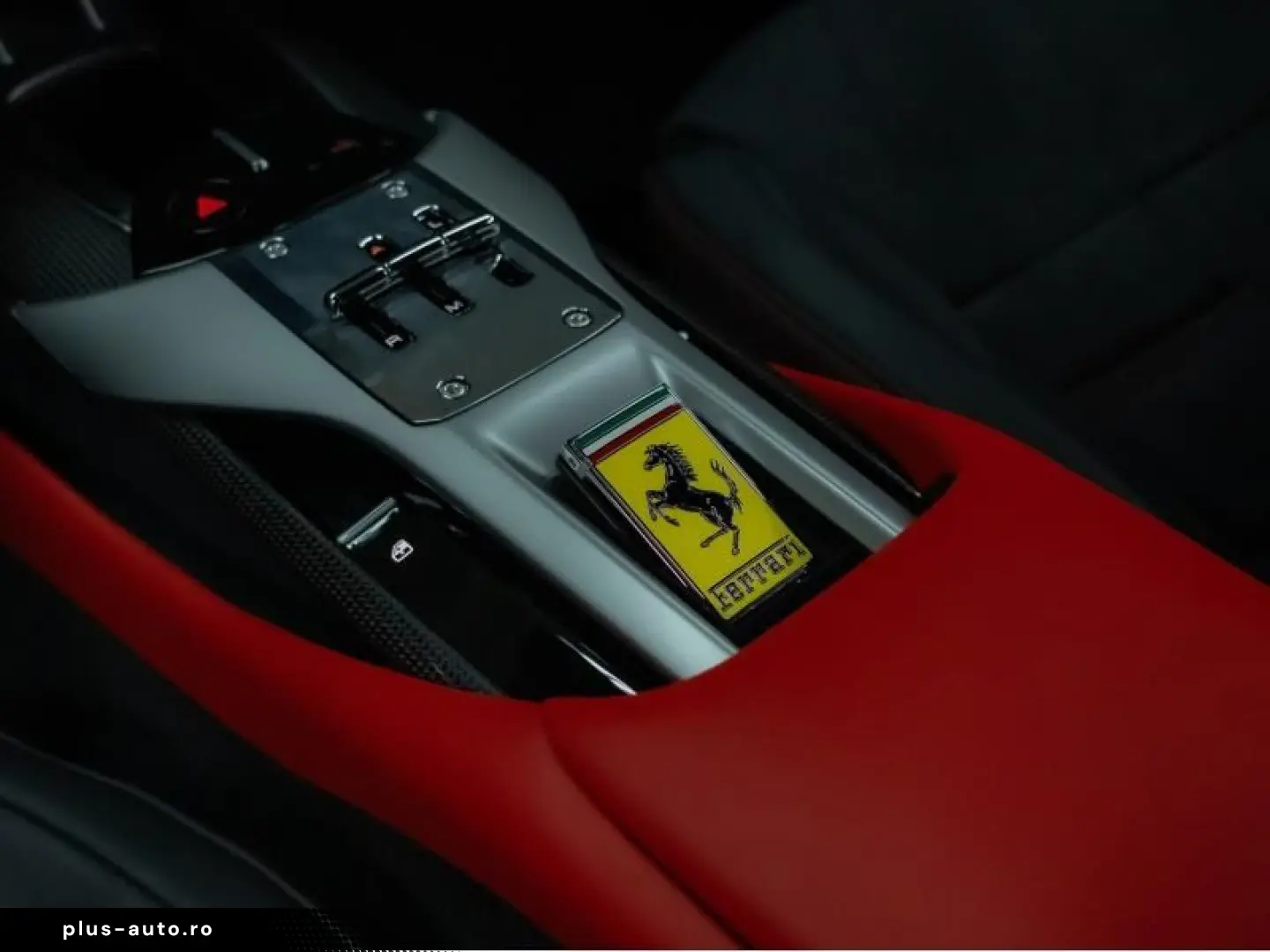 FERRARI 12Cilindri coupé