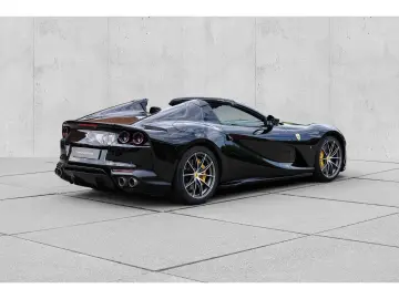 FERRARI 812 GTS  Lift Carbon LED Racingsitze JBL PPF